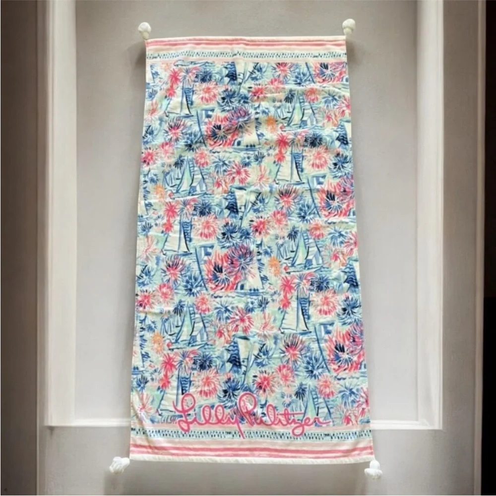 New! LILLY PULITZER TASSEL Beach Bath Towel
